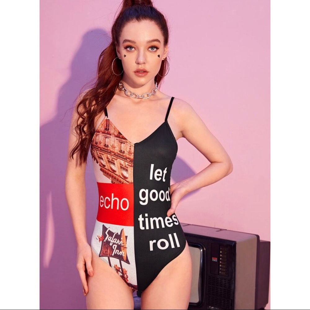 Cute Graphic Bodysuit ❤️ - Picture 1 of 4